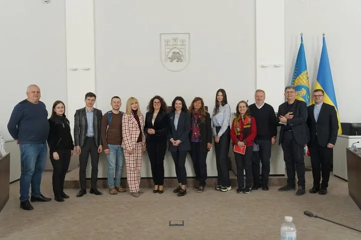 Круглий стіл з представниками Італії та України