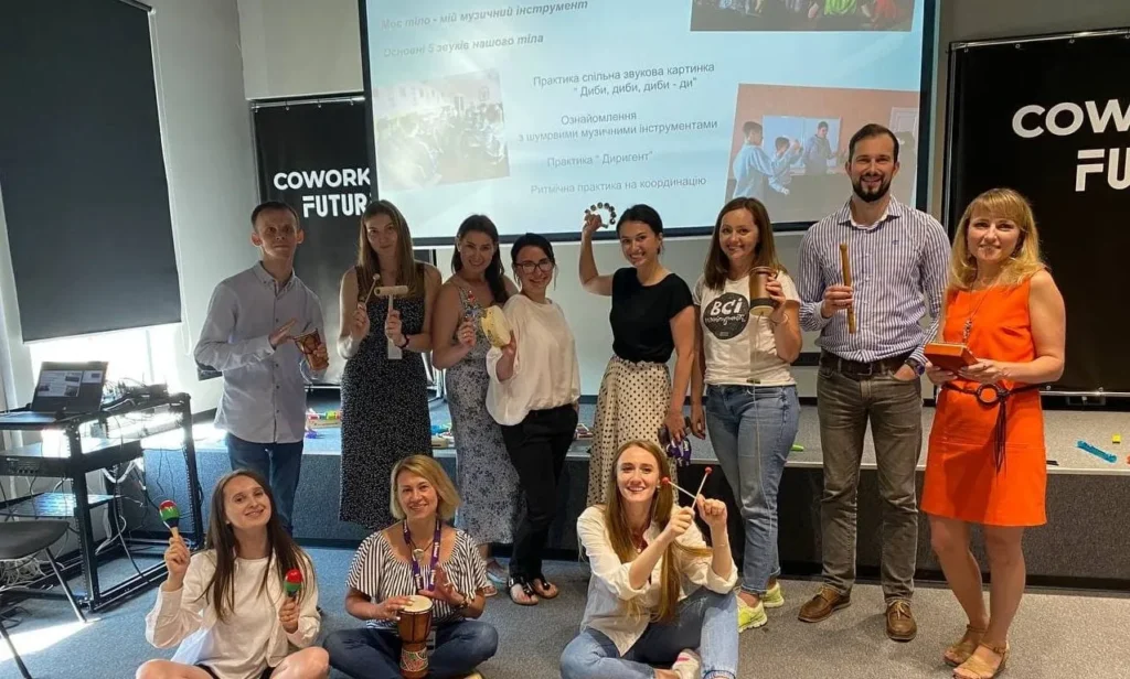 Музична терапія для команди фонду