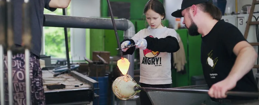 Споріднені 2021: зустріч дитини та митця