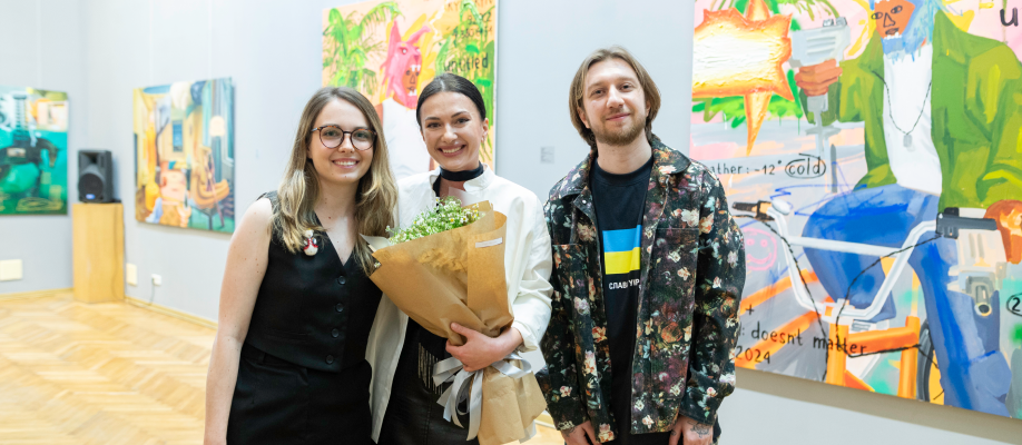 Благодійна виставка спільно із партнером The Collectyv