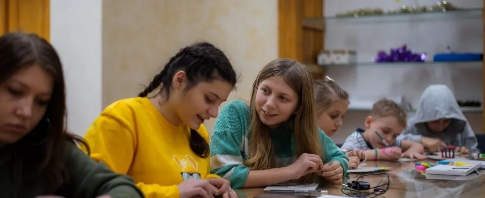 Артмайстерки у Центрі підтримки дітей при ліцеї «Просвіта»