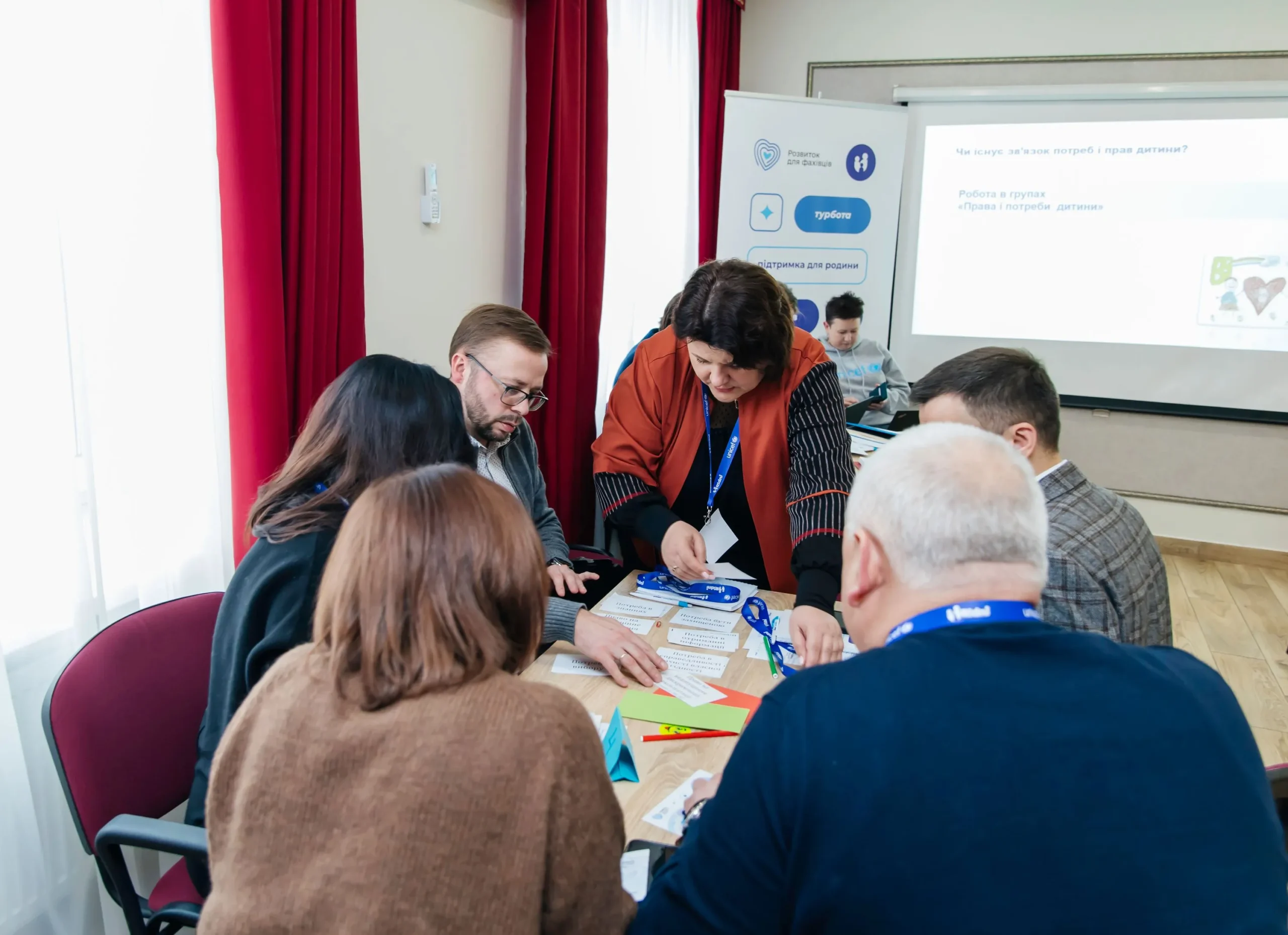 У Трускавці 15-16 січня відбувся семінар з актуальних питань реалізації політики у сфері забезпечення прав дитини, який зібрав фахівців для обговорення ключових аспектів захисту прав дітей та реформування системи інституційного догляду в Україні