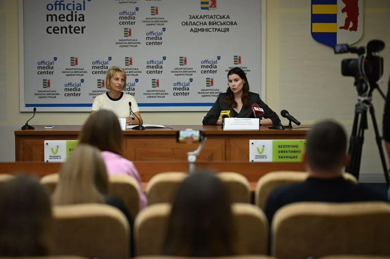 Благодійний фонд "Рідні" та Служба у справах дітей Закарпатської ОВА розпочали співпрацю