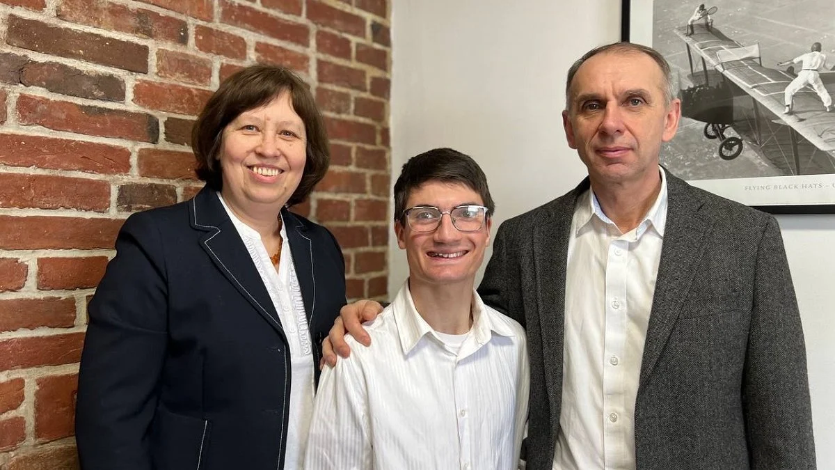 Усиновлення хлопця з інвалідністю