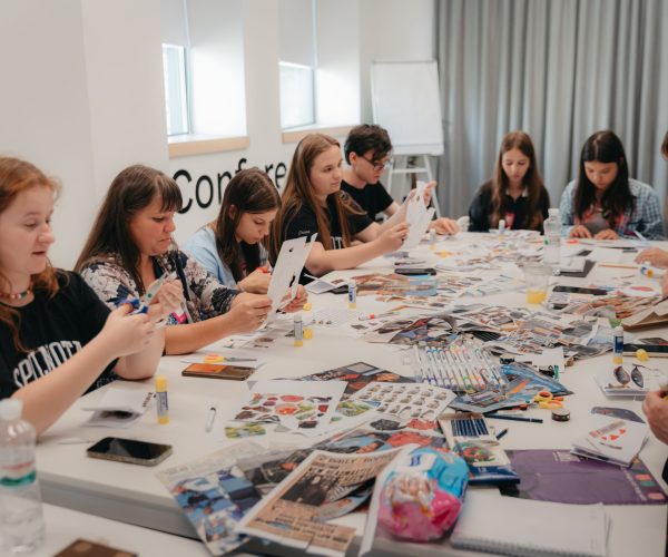 9_ТвориСвіТИ